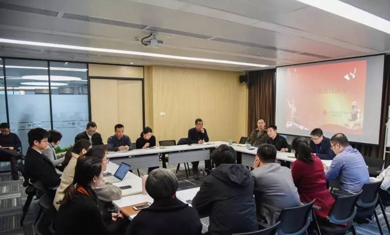 说明: https://mmbiz.qpic.cn/mmbiz_jpg/KLlsqk0ofh8jgaWqIKJQx0j7RsvVBs5rSmztO1S1IGsSVDOwEr80Q0jUMvpxRd3NZB6iariaf098o9xhLePkGnaA/640?wx_fmt=jpeg