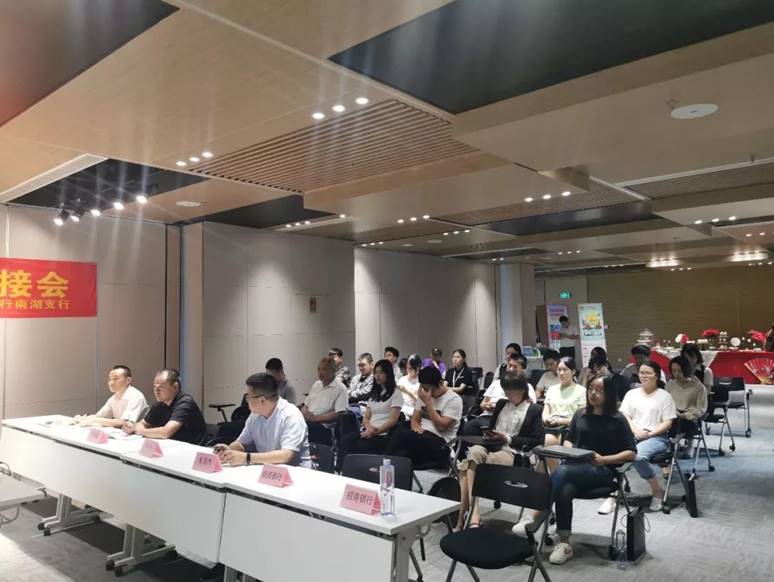 说明: https://mmbiz.qpic.cn/mmbiz_jpg/qgoUZg3AAZeeHqZnjiaK3BDgv1Tva0sx2mZibbic8X8Lkn8jlOib2I6WNGv8o7bW7DAQzWFibjsVMGeWXdk121Fhs8w/640?wx_fmt=jpeg