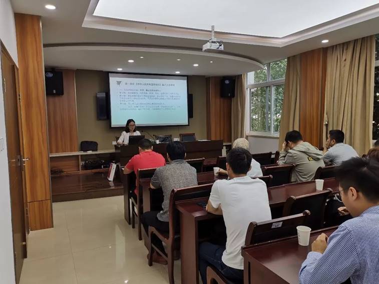 说明: https://mmbiz.qpic.cn/mmbiz_jpg/qgoUZg3AAZe4b69KmtJUDILJydbbzVSKApmvo1gD0xianeLu0SbbhHgap3iaQvCJzeA8HAyd63VtnkKKU2DCeTdw/640?wx_fmt=jpeg
