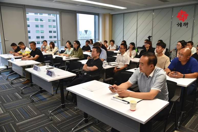 说明: https://mmbiz.qpic.cn/mmbiz_jpg/qgoUZg3AAZcqLOvC55R2iad8xk5ZwEAroq7v8XibuoEUbNmPMfeqKXpkiaHicib1fpjdsejrbU6IxXkpYVXIYACSpJA/640?wx_fmt=jpeg