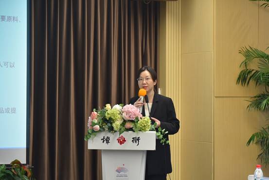 汪维佳律师讲课